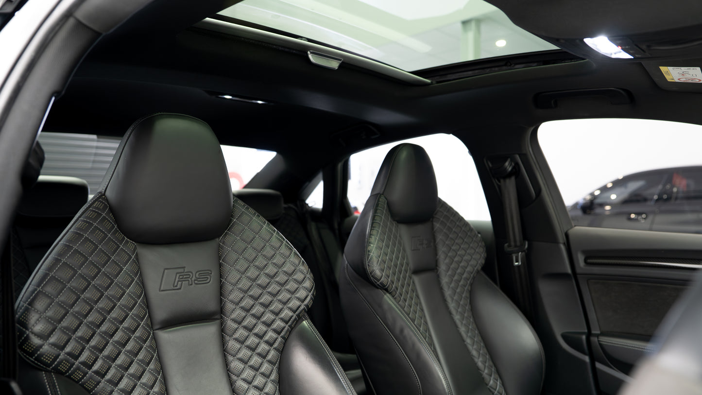 2020 Audi RS3 Carbon Edition