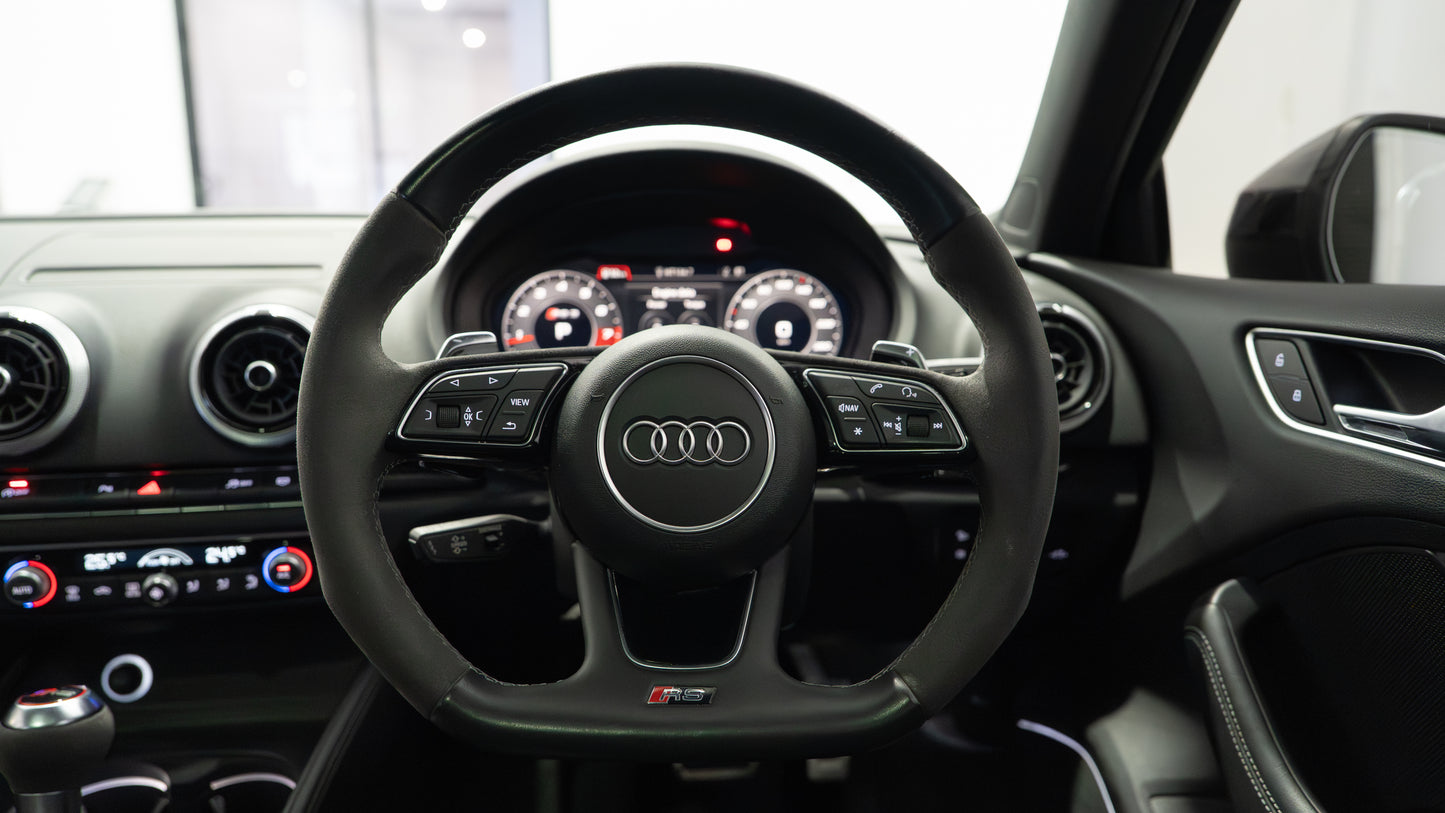 2020 Audi RS3 Carbon Edition