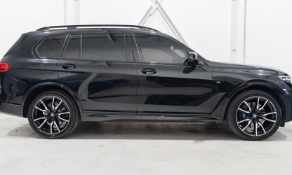 2021 BMW X7 xDrive30d G07