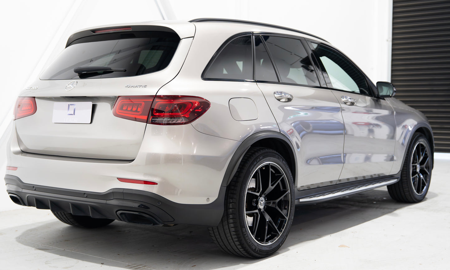 2021 Mercedes-Benz GLC300