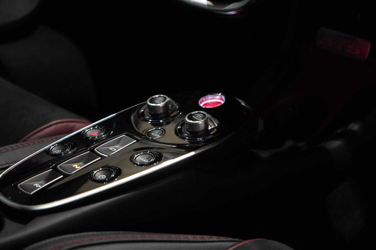 2024 MY25 McLaren GTS