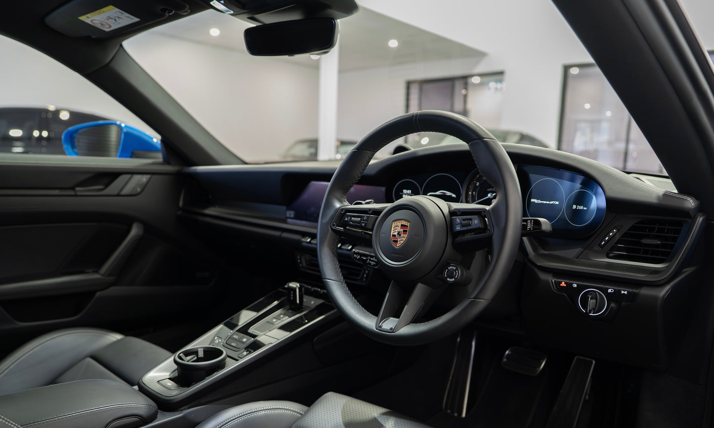 2023 Porsche 911 992 Carrera GTS