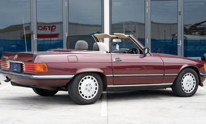 1986 Mercedes-Benz 560SL Convertible
