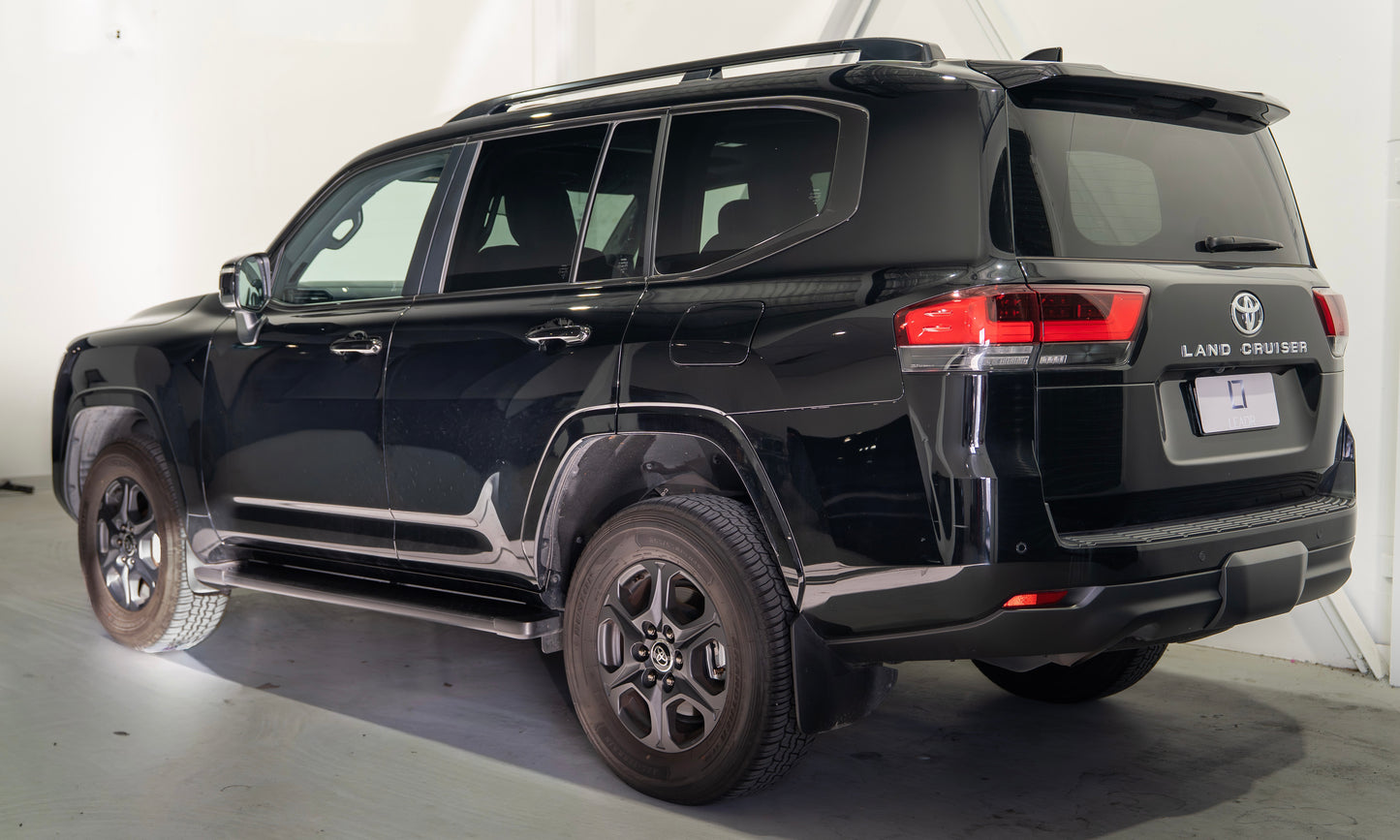 2025 Toyota Landcruiser VX
