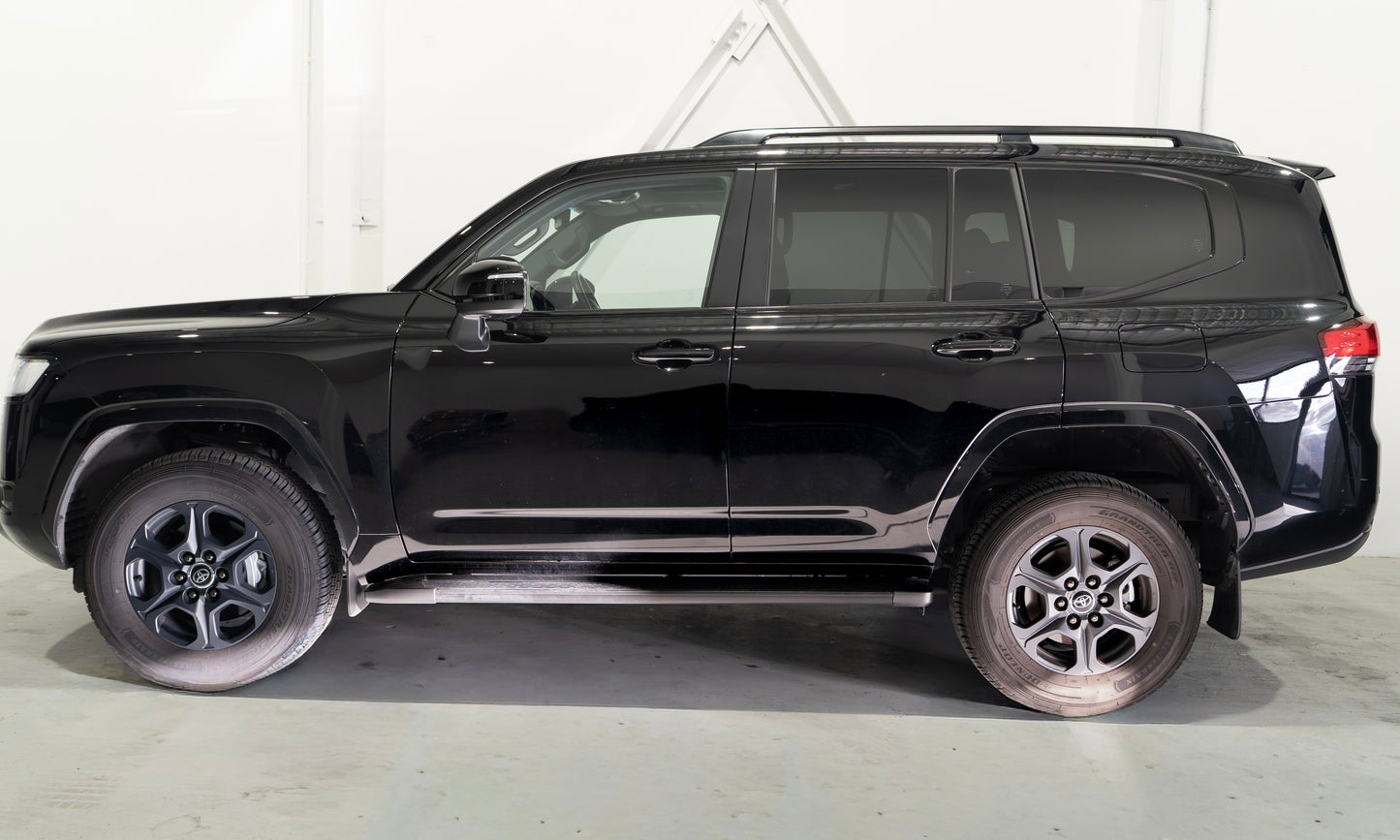 2025 Toyota Landcruiser VX