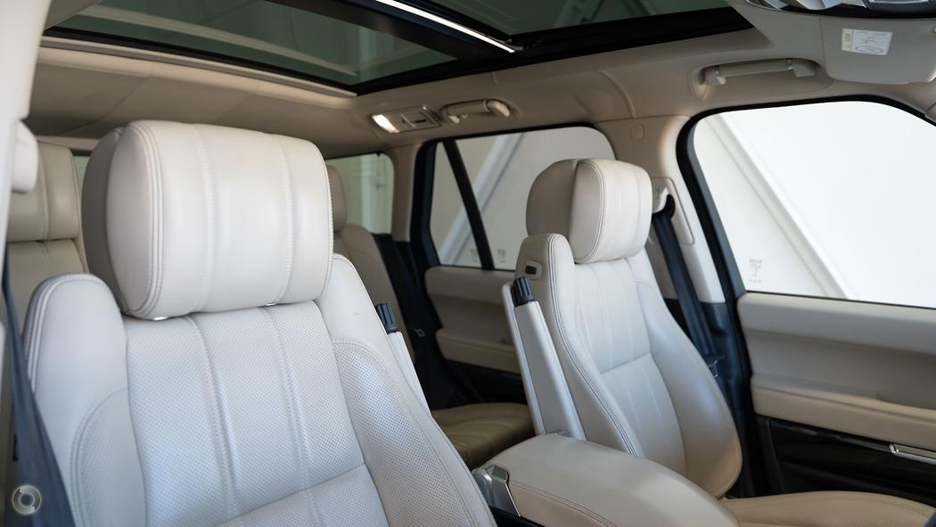2016 Land Rover Range Rover SDV8 Autobiography 4X4
